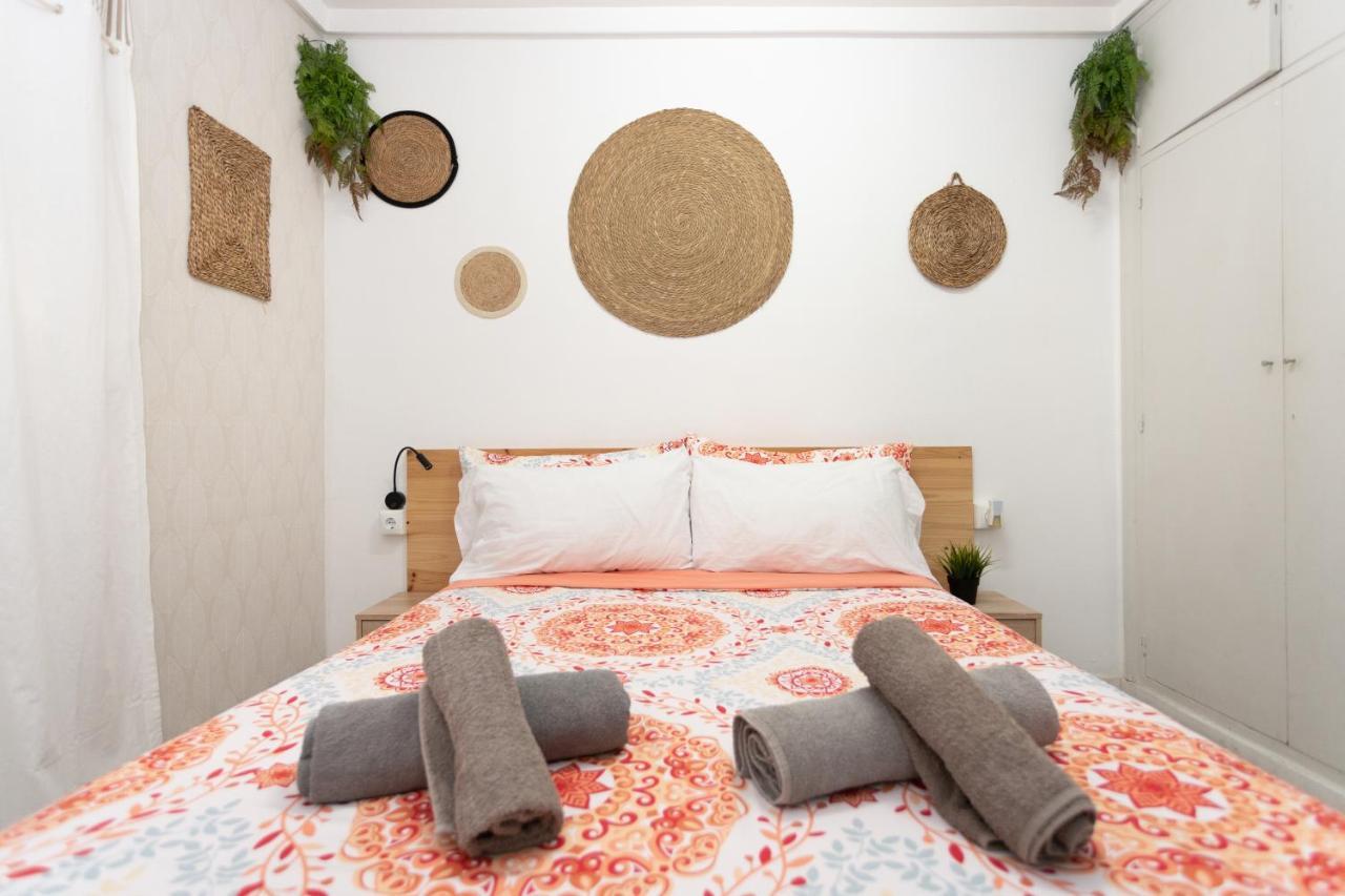 Big Room Happy Alicante Bagian luar foto