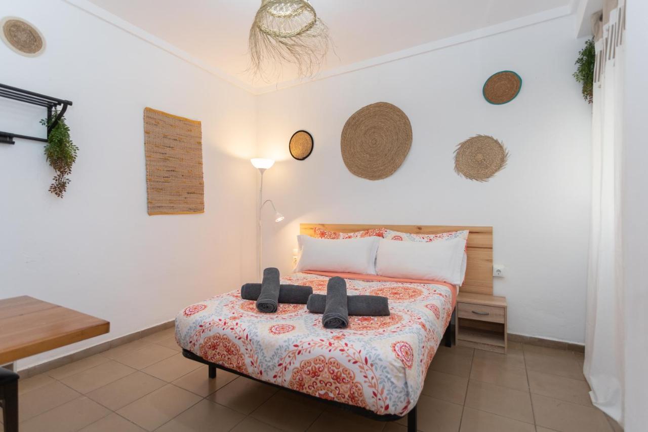 Big Room Happy Alicante Bagian luar foto