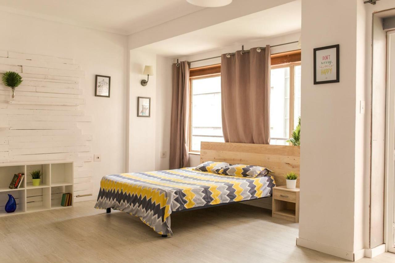 Big Room Happy Alicante Bagian luar foto